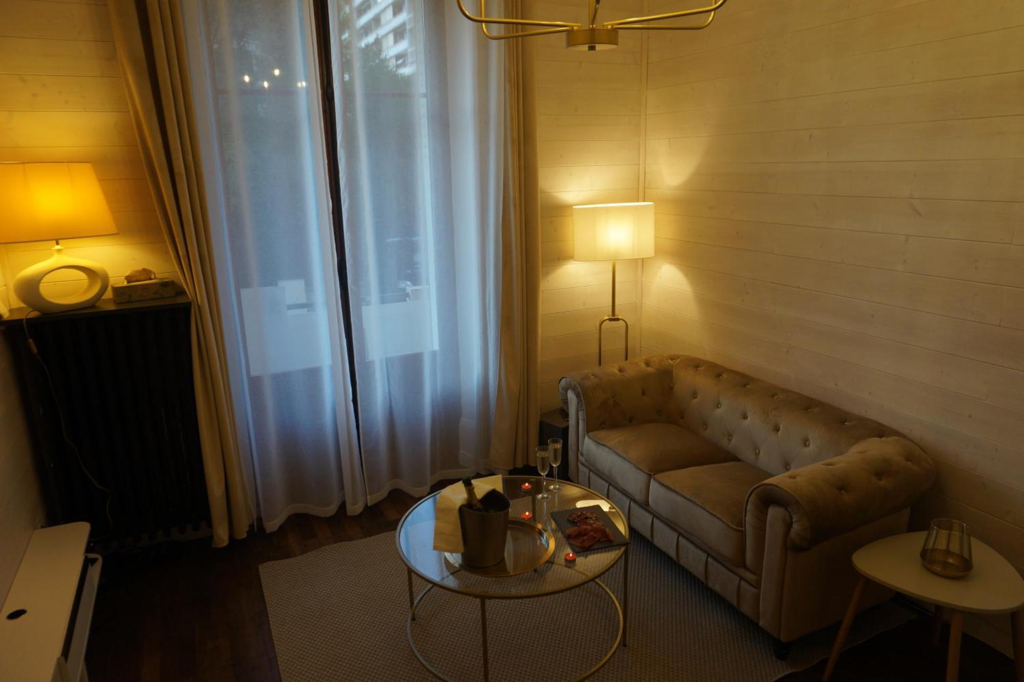 L'experience & Prive